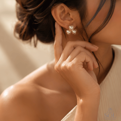 Luna Pearl Heart Studs